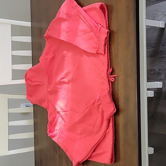 Star Wars Grogu and The Mandalorian Pull over Hoodie - Picture 6 of 10